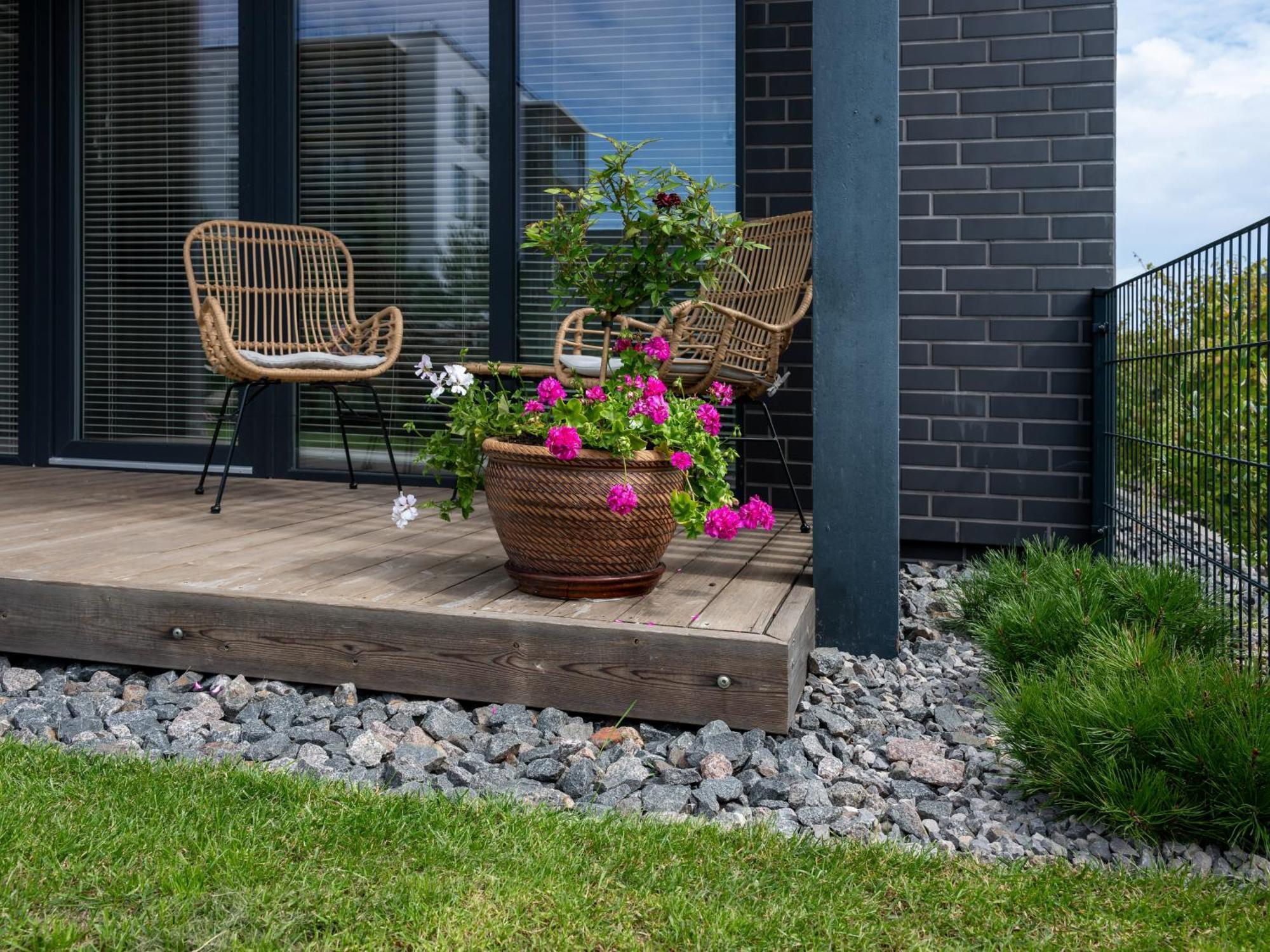 D33 Vilnius - Brand New Luxury Apartment With Terrace, Garden, Ac And Parking Экстерьер фото